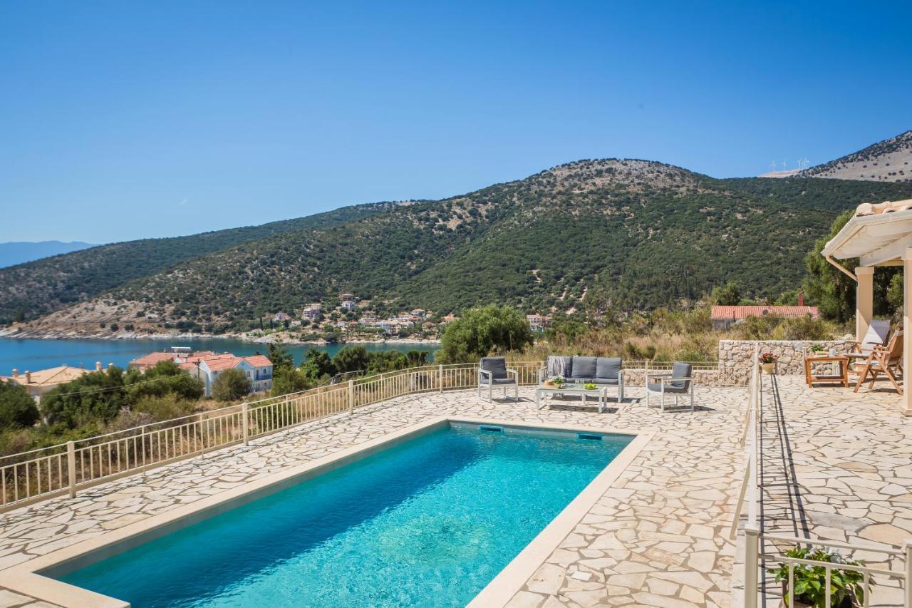 Villa Irida Agia Efimia Exterior photo